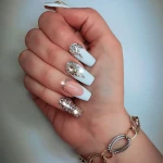 سالن زیبایی و آکادمی سمیلار (آیلار تاج بخش)