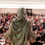 لوگوی کلینیک روانشناسی دکتر بیتا حسینی(کلینیک آوینه