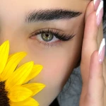 خدمات مژه ناخن و سولاریوم آرا بیوتی