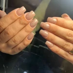 تصویر سالن و آموزشگاه مراقبت و زیبایی صورتی