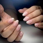 خدمات کاشت ناخن شیما حامدی