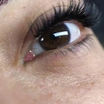 اکستنشن مژه مینا آقایی