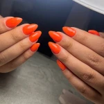  سالن زیبایی و آرایشگاه زنانه صورتی