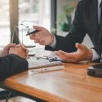 تصویر گروه وکلای همراه