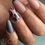 خدمات تخصصی ناخن نگار