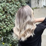 مرکز تخصصی رنگ مو سارا خانی