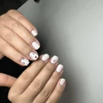 خدمات تخصصی ناخن سحر موحد