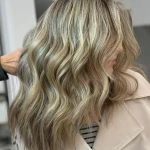 مرکز تخصصی رنگ لایت و کراتین و احیا مو آزیما