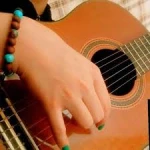  آموزشگاه موسیقی طنین دلنواز