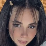 لوگوی مرکز تخصصی کراتین و ترمیم موی شقایق