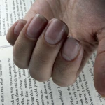 آموزش و خدمات تخصصی ناخن ایوک