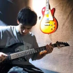 تصویر آموزشگاه موسیقی (روشن)