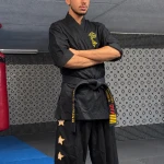 مربی کیک بوکسینگ