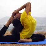  کلاس یوگا وی پوز