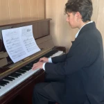 نمونه کار آموزشگاه موسیقی<< سازنگ>>