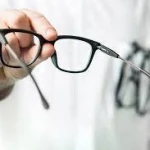 تصویر چشم پزشکی ،اپتومتریست، گالری عینک ارغوان