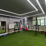 مربی کیک بوکس و بدنسازی