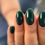 خدمات مژه ناخن و سولاریوم آرا بیوتی