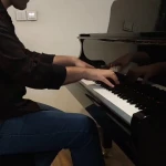 مدرس پیانو استاد پویا یاهویی